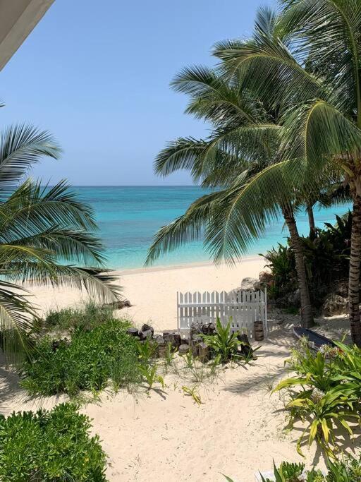 Beach'Nbarefoot Nassau Bagian luar foto